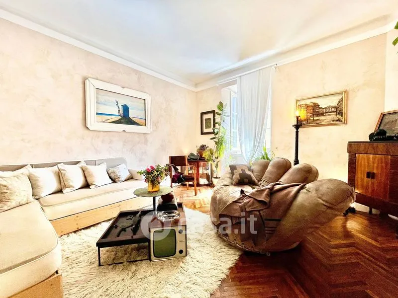Soggiorno - Rustic Triplex in Historic Building, Trieste