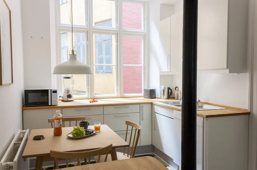 Cuisine - Fully Modernised 6-Bedroom Flat in Copenhagen Centre