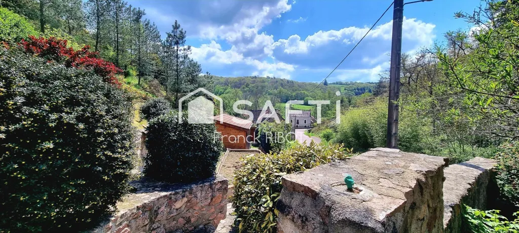 Giardino - Stone House with Atypical Garden in Avallon