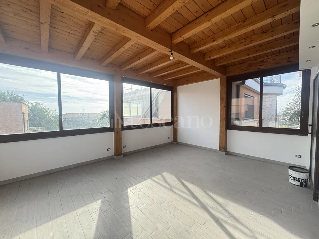 Terrasse - Retrofitted Villa with Solar Panels in Catania