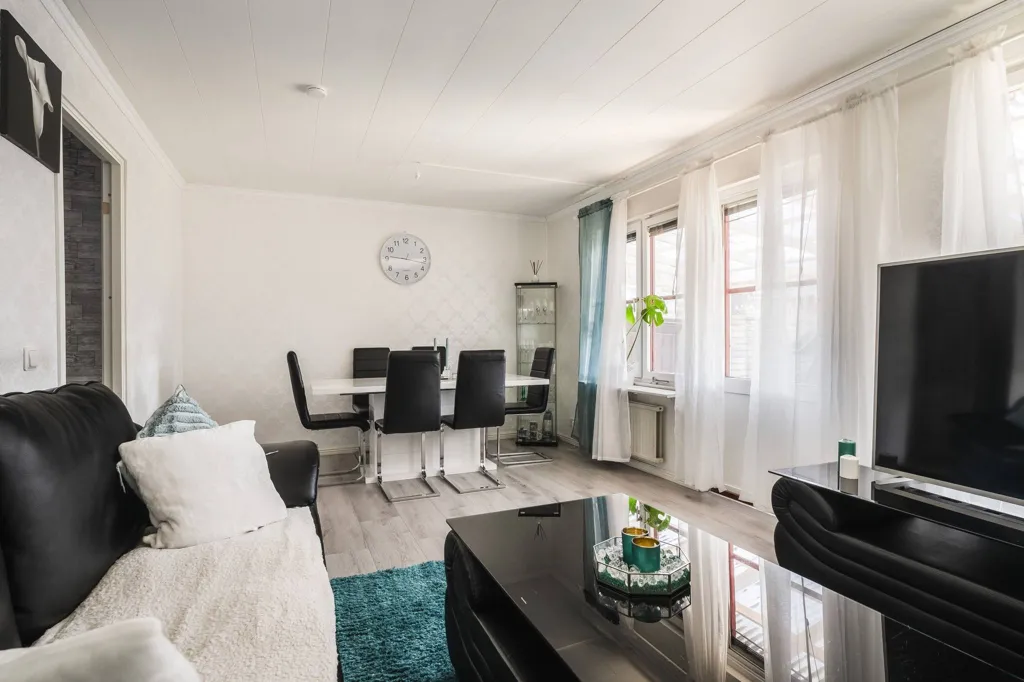 Elutuba - Apartment with Balcony in Andersberg