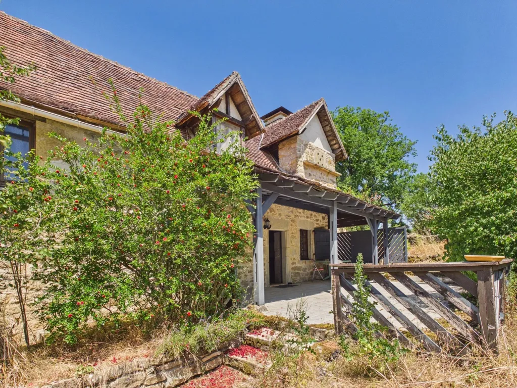 Extérieur - Maison en Pierre avec Jardin à Puylagarde