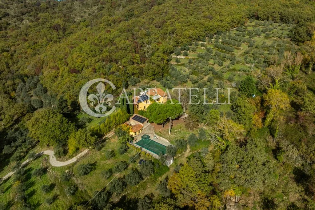 Vue aérienne - Luxury Villa with Panoramic Pool in Laterina