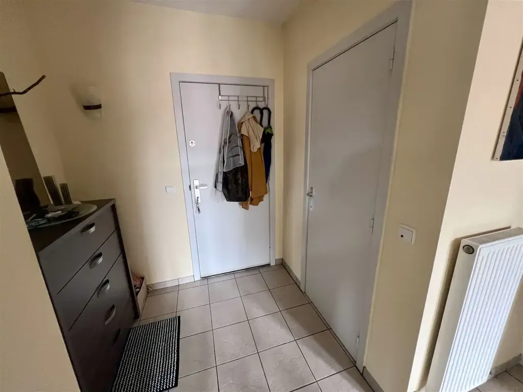 hallway_entrance