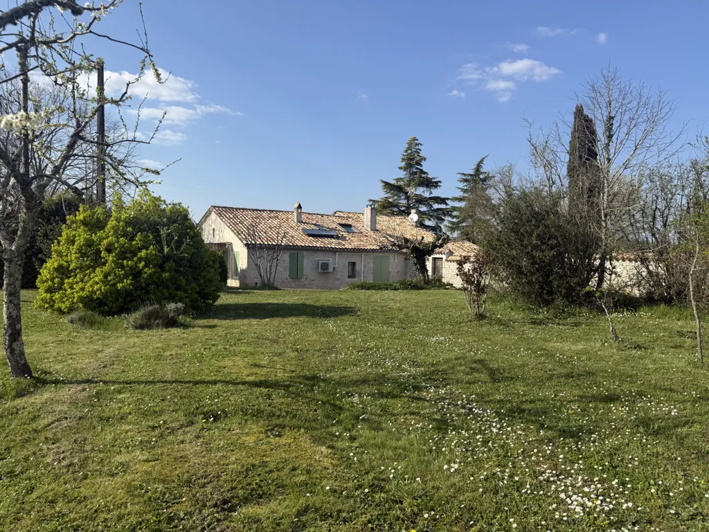 Jardin - Domaine Éco-Responsable avec Activité Locative à Bourg-de-Visa