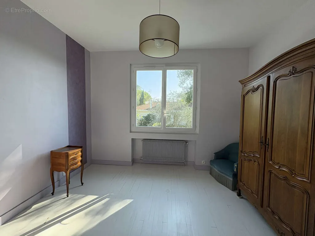 Chambres - Maison avec Jardin Arboré à BAZAS