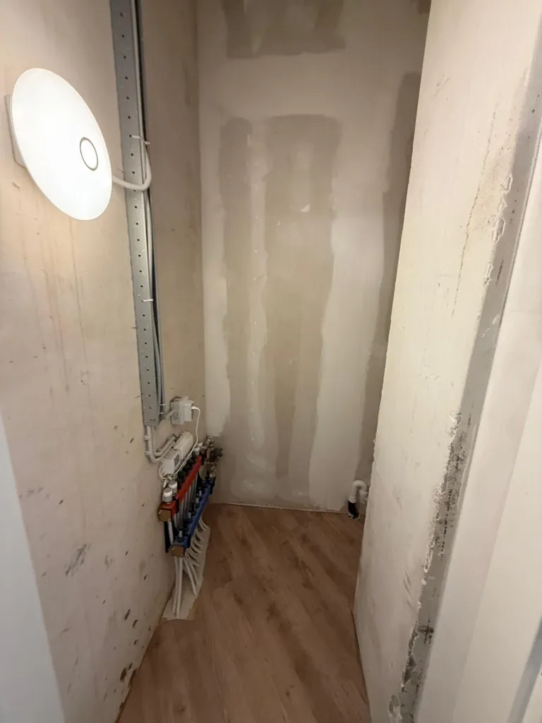 other_room