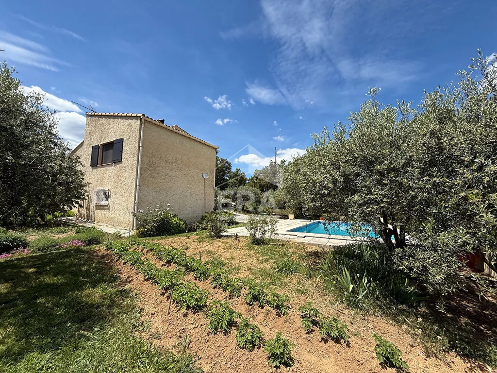 Piscine - Maison avec Piscine et Jardin à Saint-Maximin