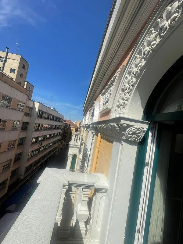 Balcony - Apartment with Balcony in Valladolid Centre