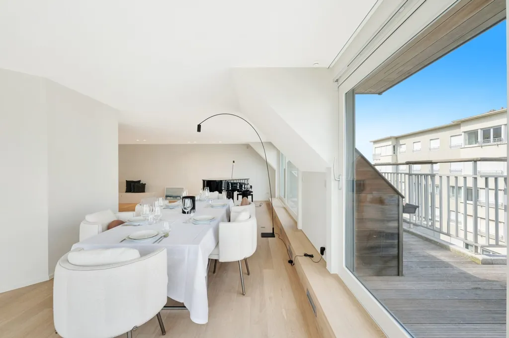 Salle à manger - Penthouse Ensoleillé avec Terrasses à Knokke