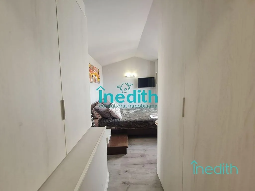 Chambres - Duplex Apartment with Pool in Central Castelldefels