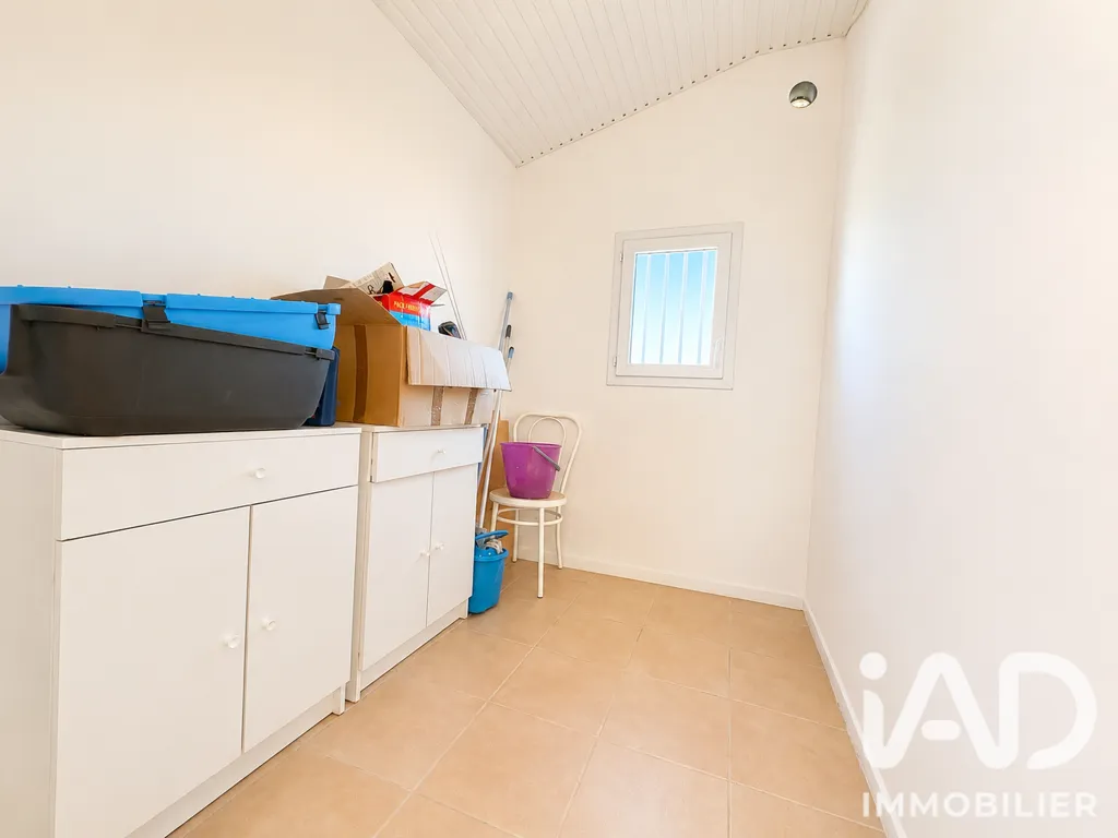 Buanderie - Appartement T3 avec Piscine dans Résidence Senioriales à Lombez