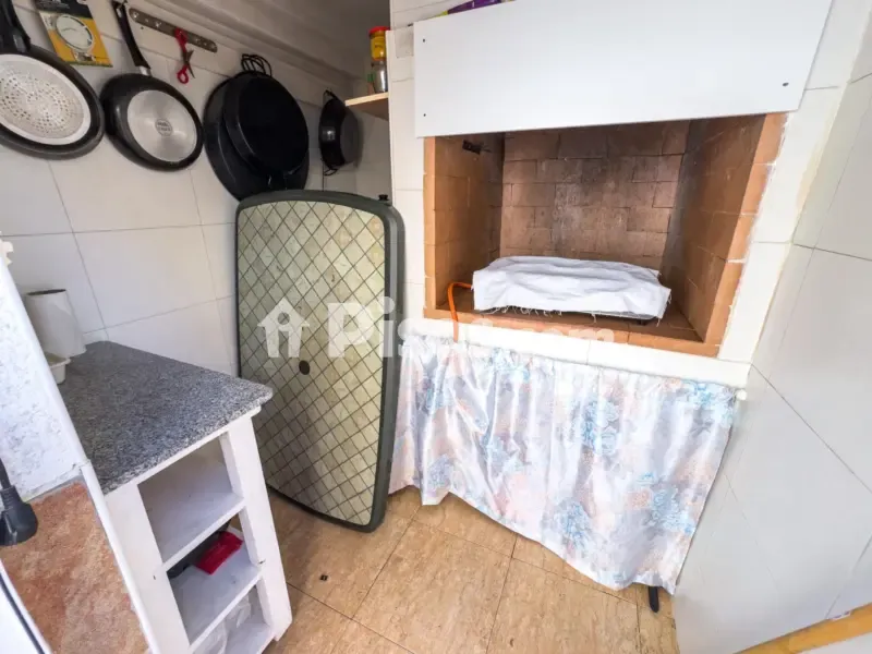 Cuisine - Chalet with South-Facing Terrace in Torrevieja