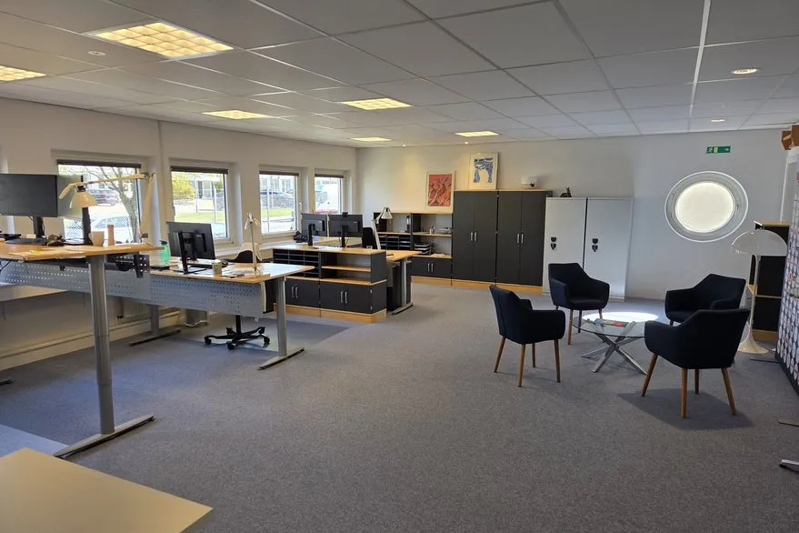 Bureau - Office Space with Foldable Wall in Copenhagen