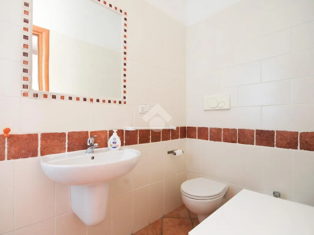 Bagni - Independent Villa with Pool in Roseto degli Abruzzi