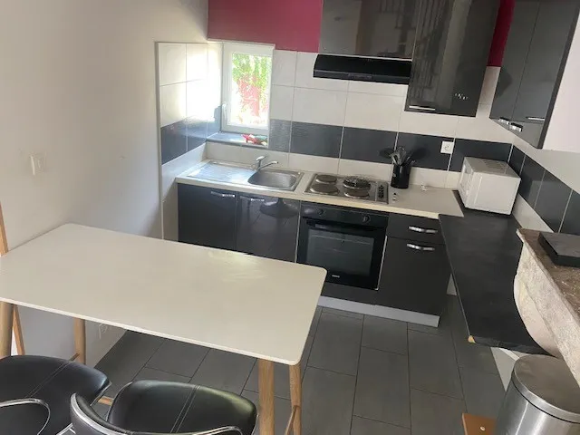 Köök - Duplex Apartment in Montrevel en Bresse
