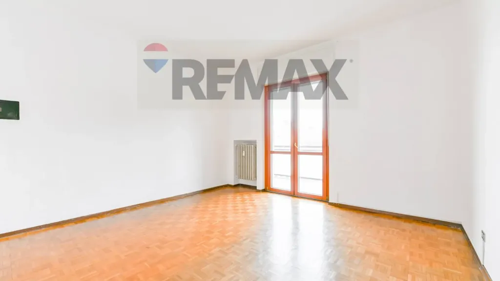 Toad - Bright Three-Bedroom with Park Views in Vedano al Lambro