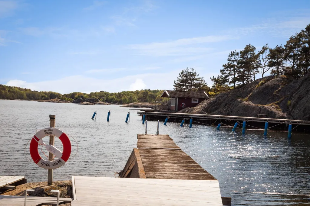2-toaline maja asukohas Orust kommun