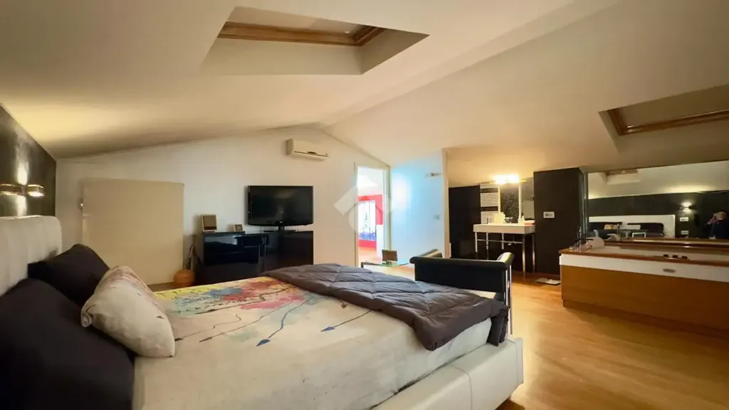 Magamistoad - Rustic 3-Bedroom in Crema's Historic Centre