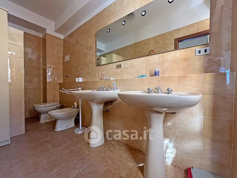 Salles de bain - Terraced House with Mountain View in Barisciano