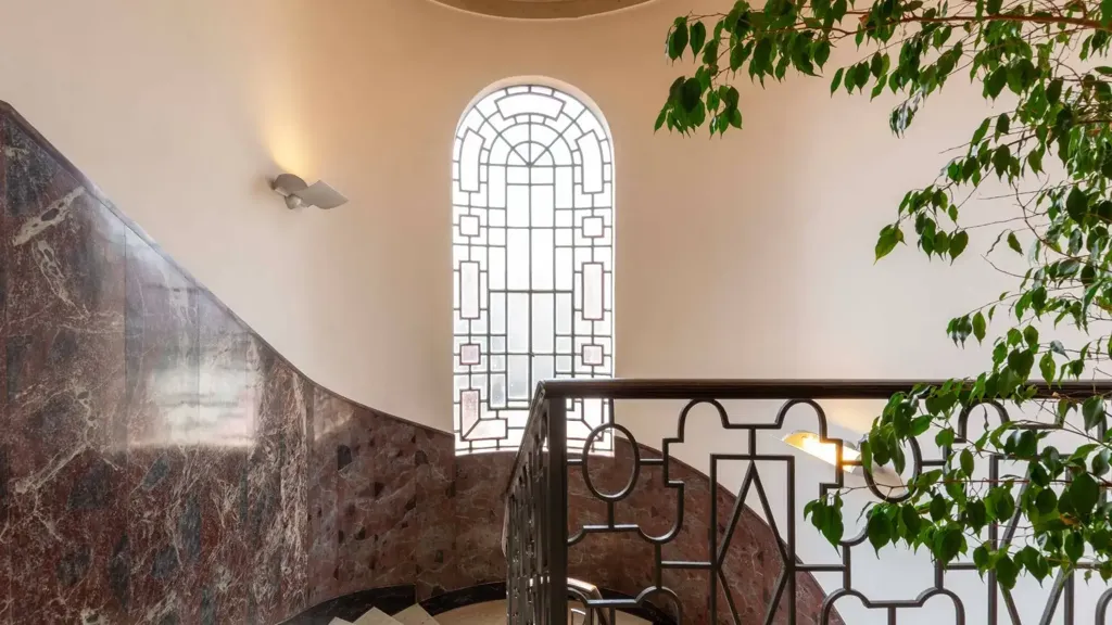 Rooms - 1920s Villa with Garden in Vigevano Centre