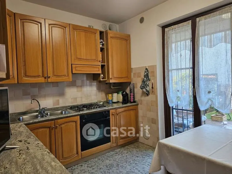 Cuisine - Semi-detached House with Private Garden in Mozzo Centre