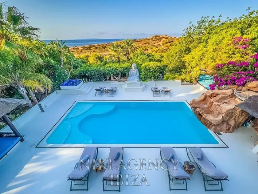 Piscine - Luxury Villa with Sea View in Cap Martinet