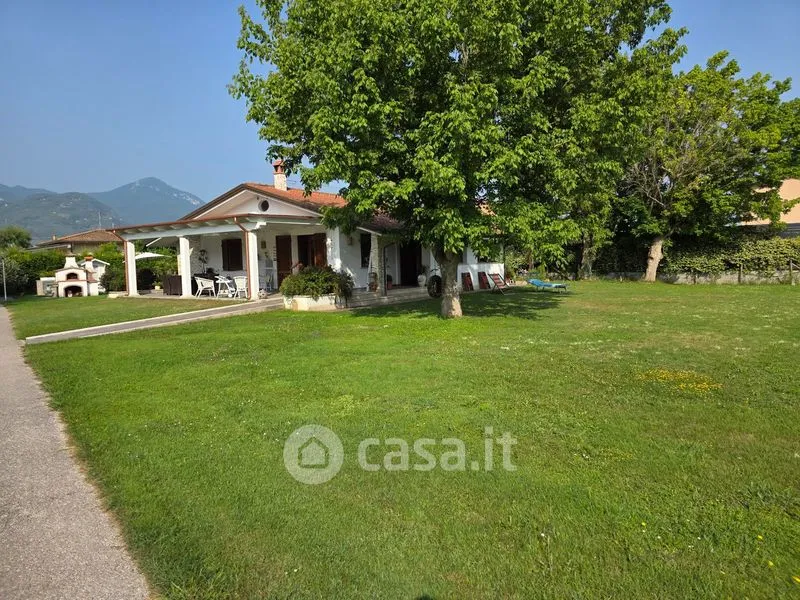Giardino - Rustic Villa with Sea Access in Pietrasanta