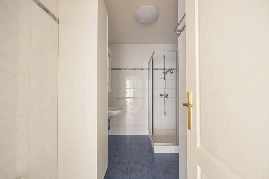 Bagni - Apartment with Two Terraces in Wilrijk Centre