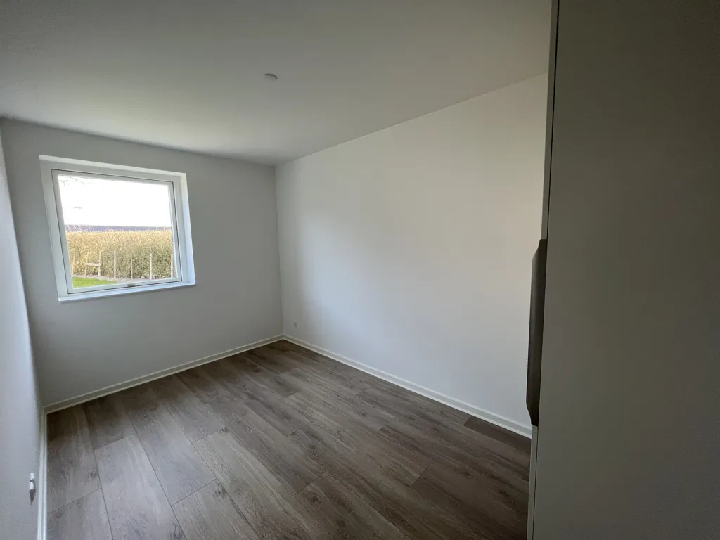 Pièces - Modern 4-Bedroom Terraced House in Torsted