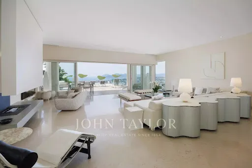 Séjour - Villa Contemporaine avec Vue Mer au Cannet