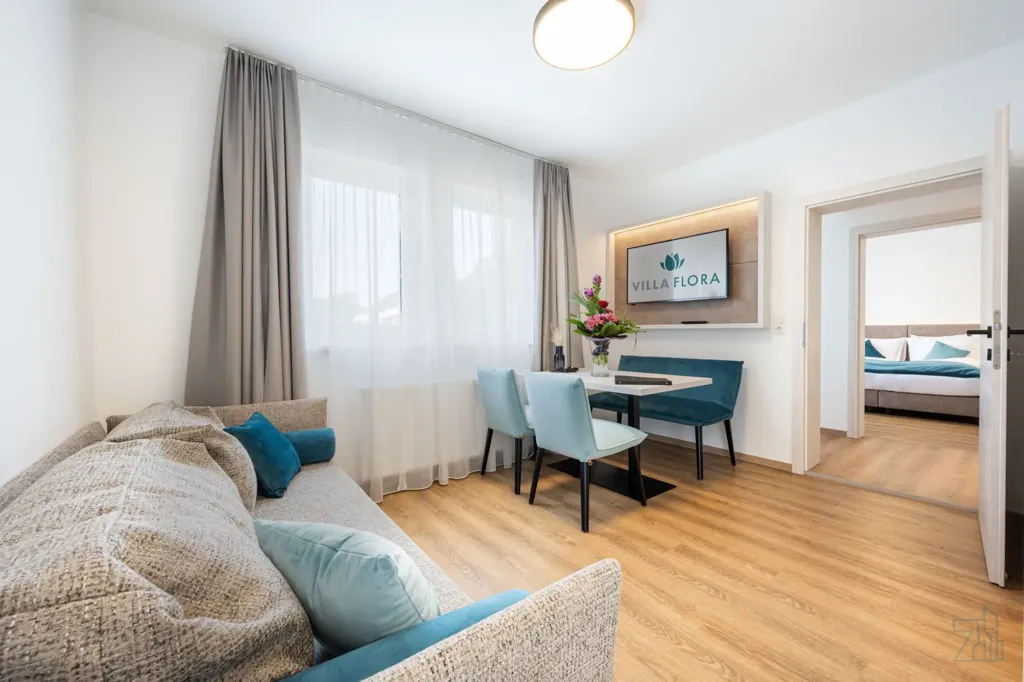 Séjour - 2-Bedroom Apartment with Pool in Central Location
