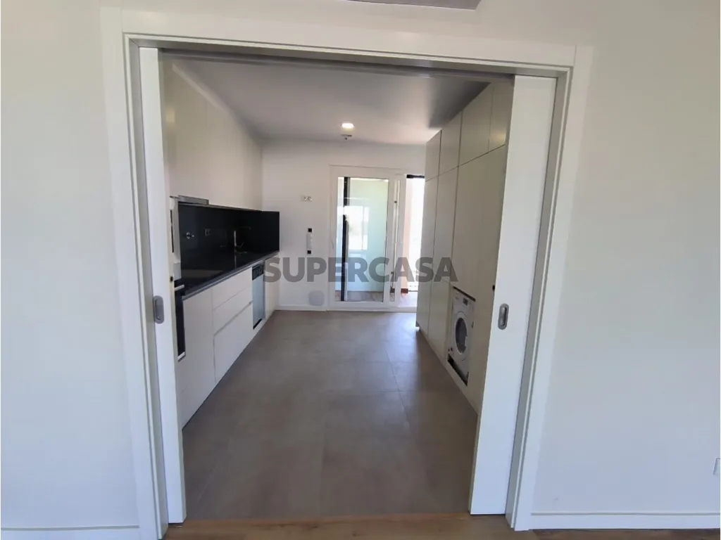 Cuisine - New Development Apartment with Terrace in Almada