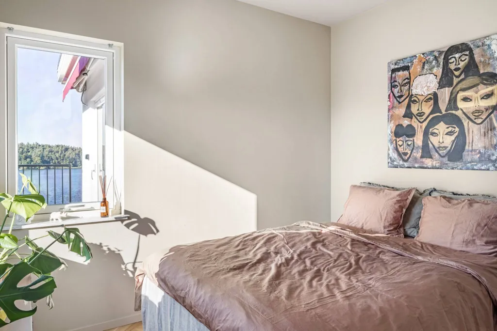 Bedrooms - Modern Apartment with Mälaren View in Mälarhöjden