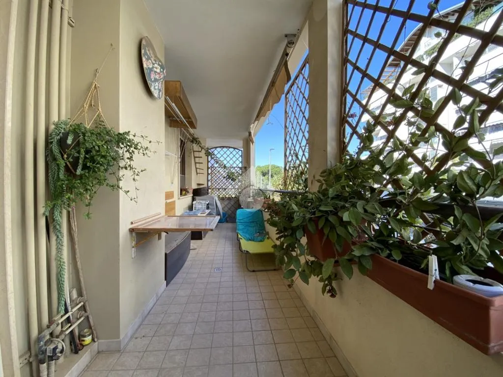 Balcone - Modern 2-Bedroom Apartment with Terrace in Luna e Sole