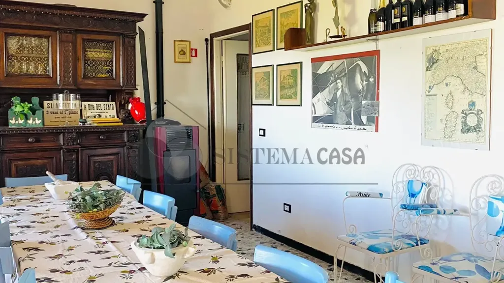 Söögituba - Villa with Sea View in Vezzano Ligure