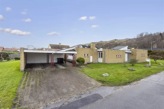 5-toaline maja asukohas Frederikshavn