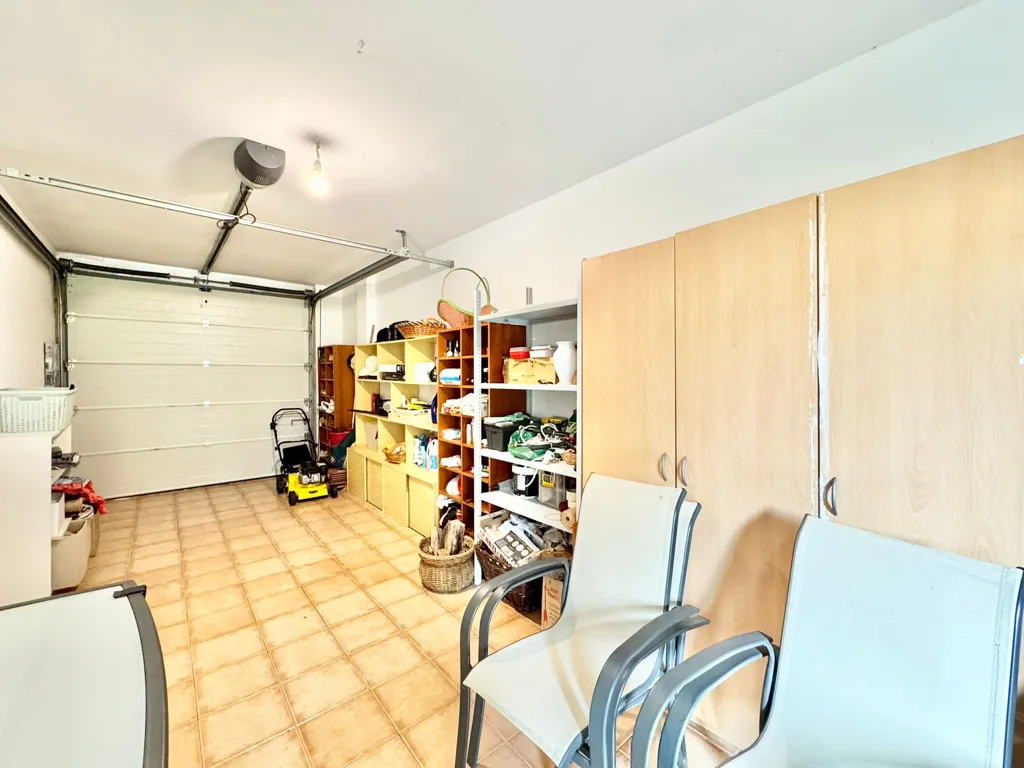 Garage - Chalet with Terraces in Araia, Álava