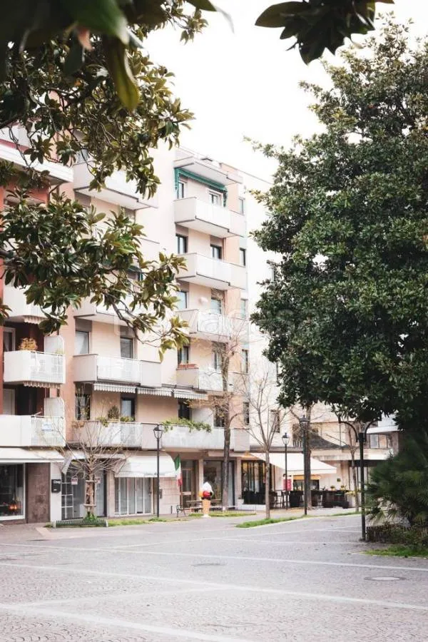 Luxury Triplex with Terrace in Grado