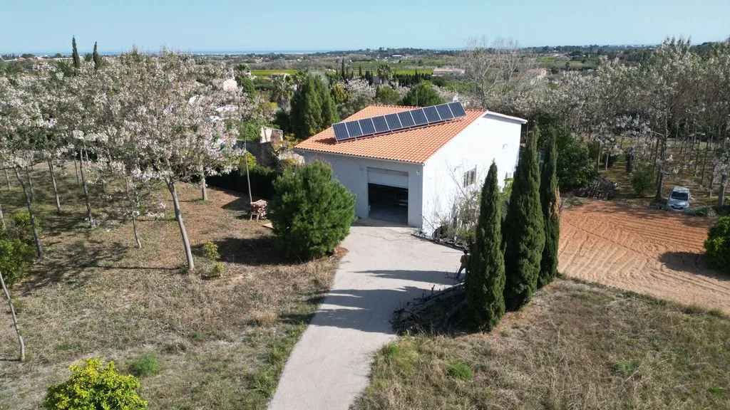 Õhuvaade - Luxury House with Warehouse in Pedreguer