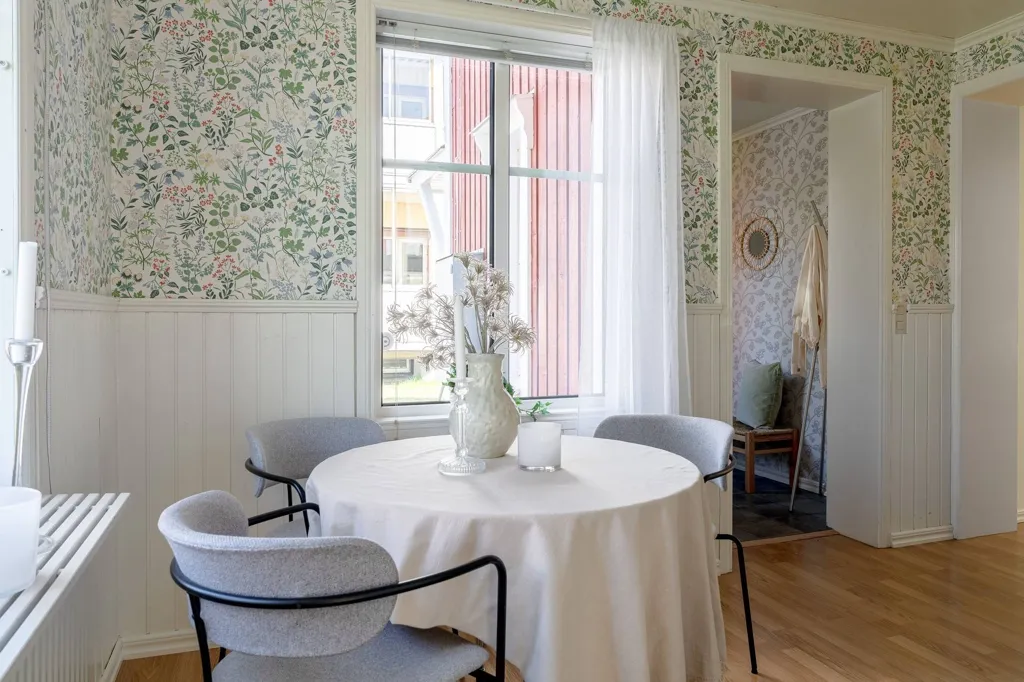 Sala da pranzo - Charming Cottage Flat with Terrace in Skellefteå