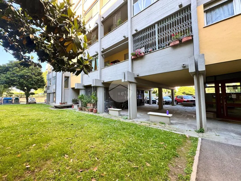 Jardin - Four-Bedroom Apartment with Balcony in Florence