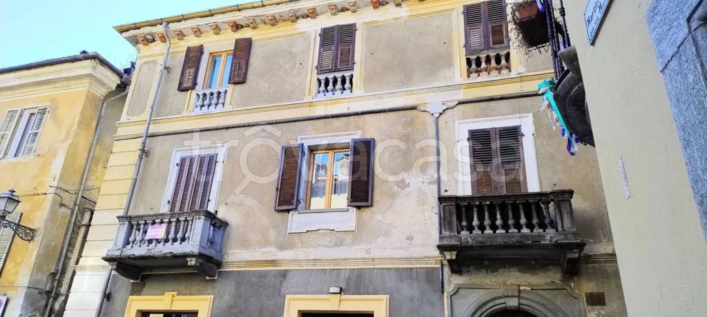Extérieur - Two-Unit Apartment with Balcony in Susa