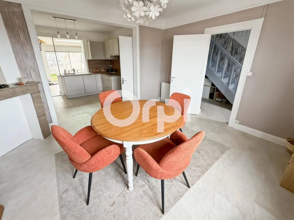 Dining Room - Maison with Sea View in Wissant