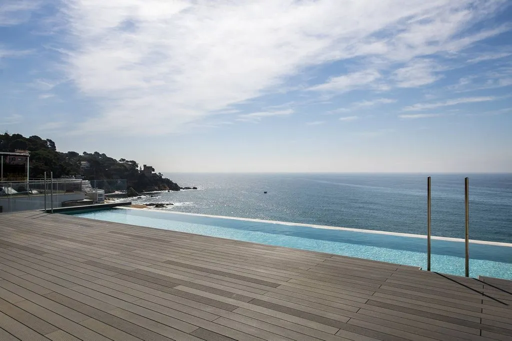 Piscine - Penthouse with Sea View in Lloret de Mar