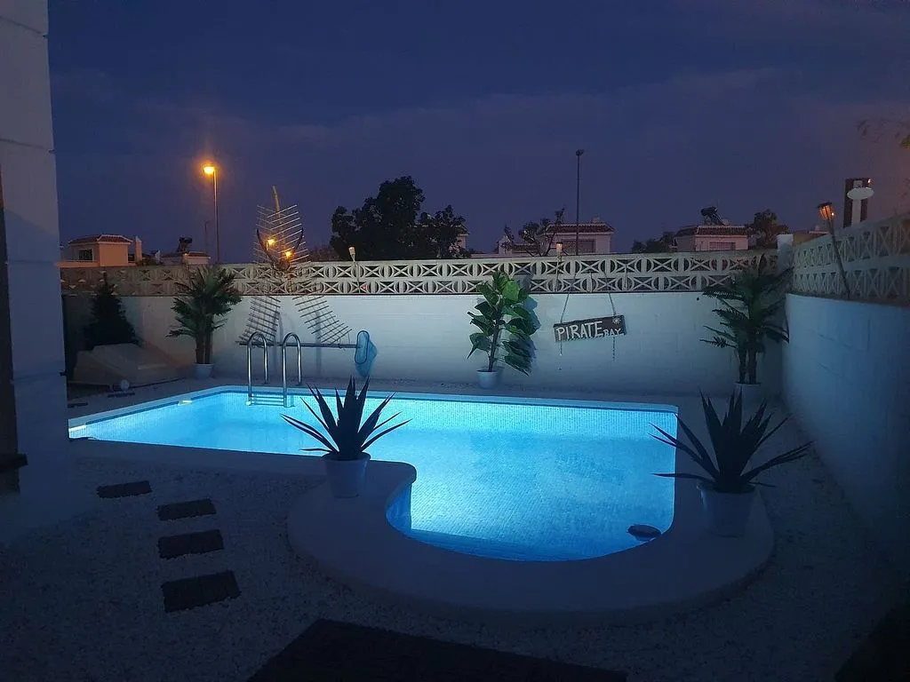 Pool - 2-Bedroom House with Pool in Avileses