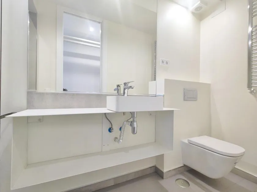 Salles de bain - Duplex Loft with Terrace in Niño Jesús, Madrid