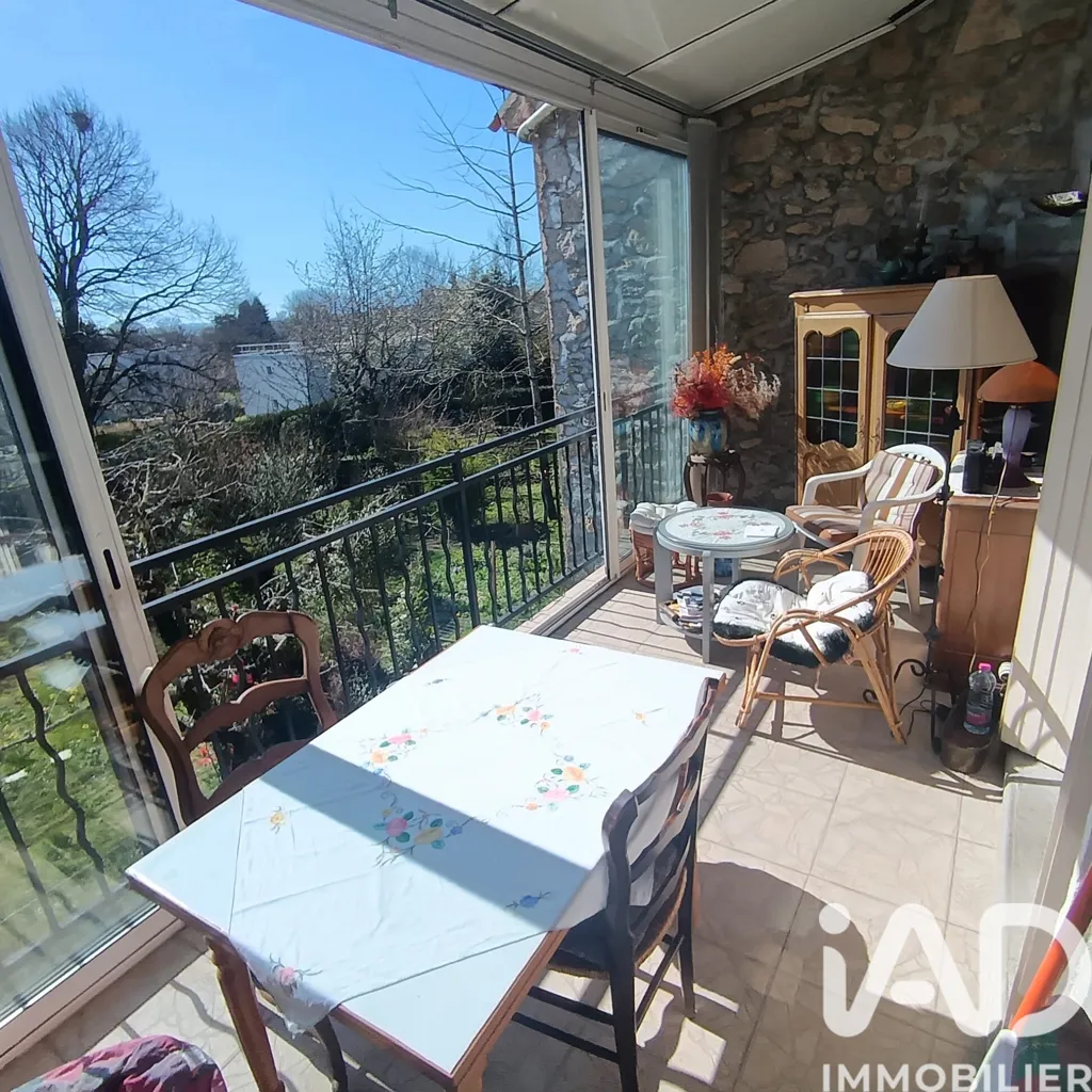 Terrace - Character Stone House with Garden in Limoges
