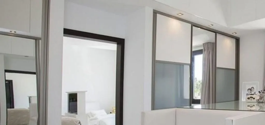Pièces - Contemporary Villa with Hot-Tub in Marbella