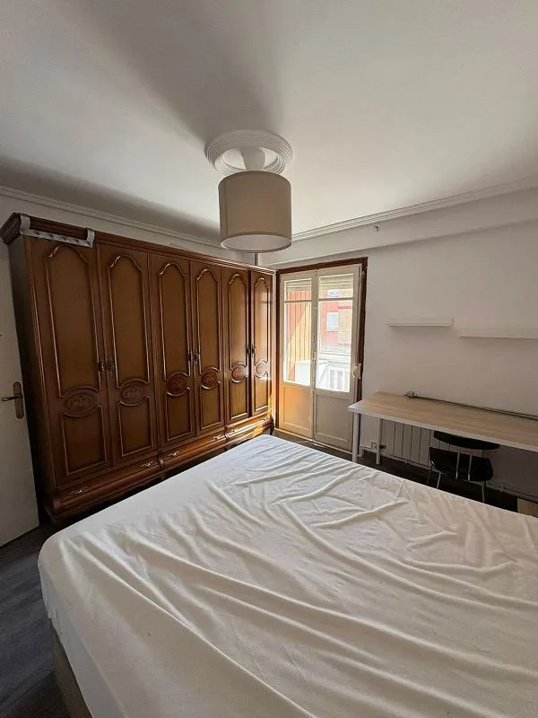 Bedrooms - Furnished Flat with Ascensor in Madrid